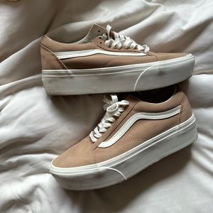 Vans - OLD SKOOL STACKFORM SOFT SUEDE SHOE